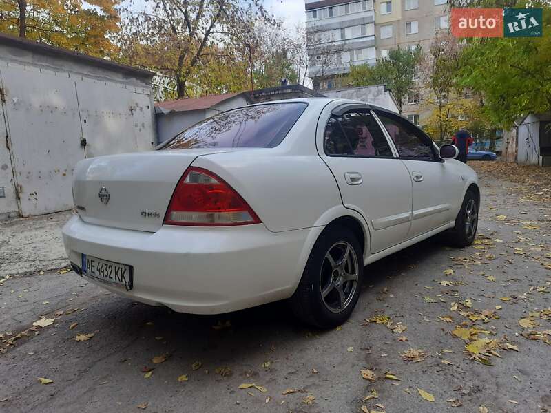 Седан Nissan Almera 2012 в Дніпрі фото 5 Седан Nissan Almera 2012 в Дніпрі