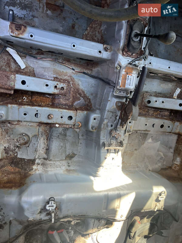 Седан Nissan Almera 2002 в Вінниці