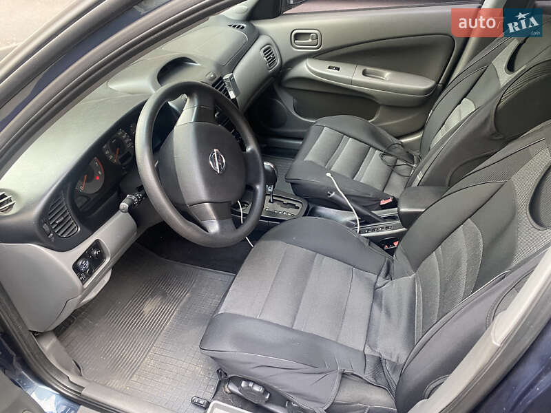 Седан Nissan Almera 2008 в Киеве фото Седан Nissan Almera 2008 в Киеве