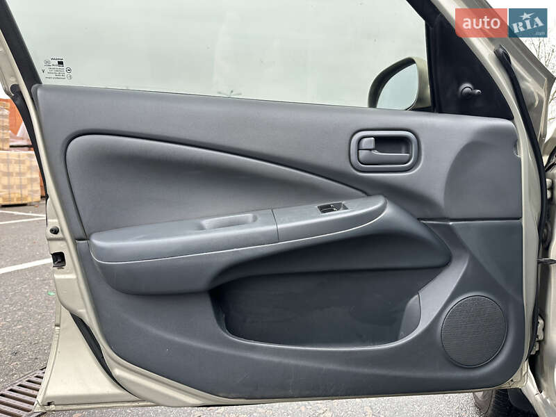 Седан Nissan Almera 2007 в Киеве фото 18 Седан Nissan Almera 2007 в Киеве