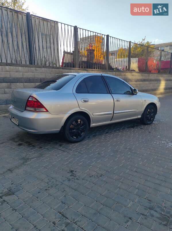 Седан Nissan Almera 2011 в Одессе