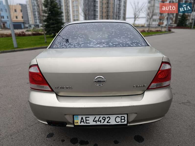 Седан Nissan Almera 2007 в Дніпрі