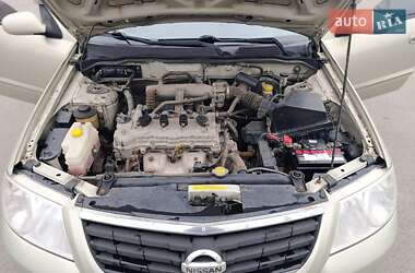 Седан Nissan Almera 2007 в Днепре