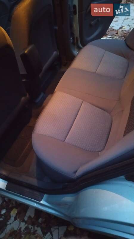 Седан Nissan Almera 2007 в Днепре фото 8 Седан Nissan Almera 2007 в Днепре