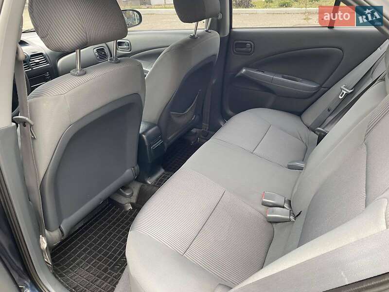 Седан Nissan Almera 2007 в Николаеве фото 12 Седан Nissan Almera 2007 в Николаеве