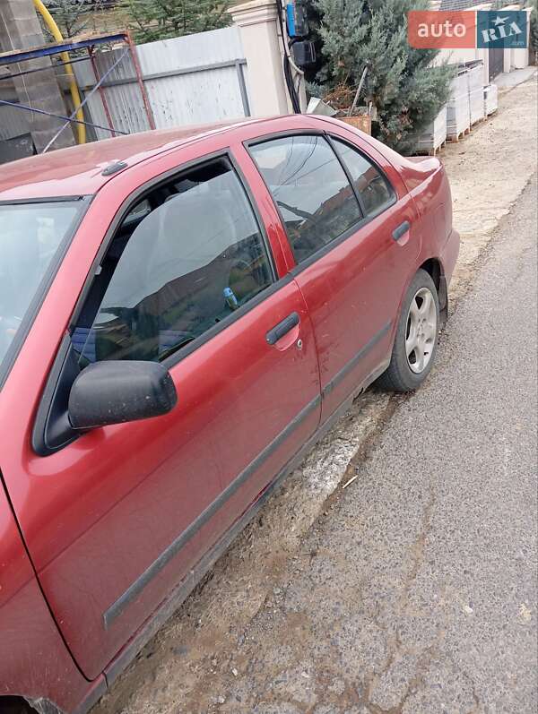 Седан Nissan Almera 1996 в Ужгороде фото 13 Седан Nissan Almera 1996 в Ужгороде