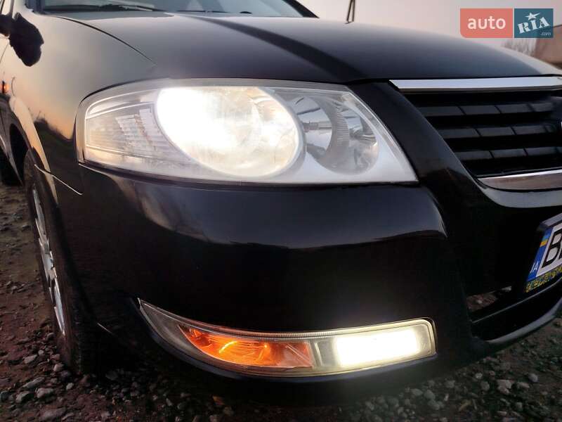 Седан Nissan Almera 2007 в Первомайске