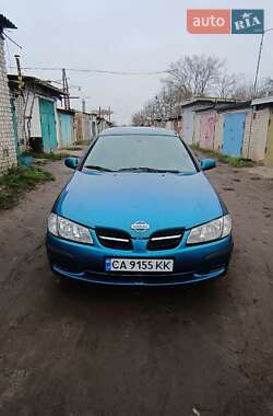 Седан Nissan Almera 2000 в Смілі