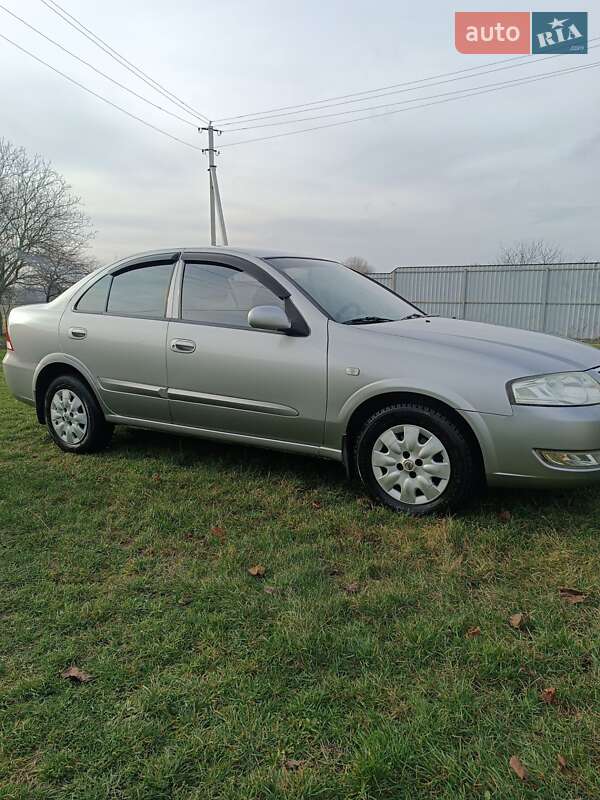 Седан Nissan Almera 2008 в Пирятине