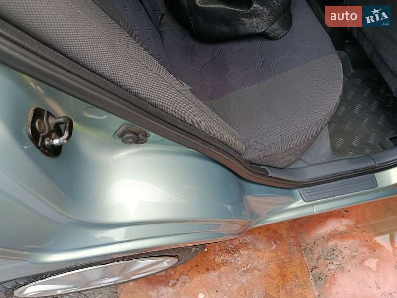 Седан Nissan Almera 2007 в Харькове фото 20 Седан Nissan Almera 2007 в Харькове