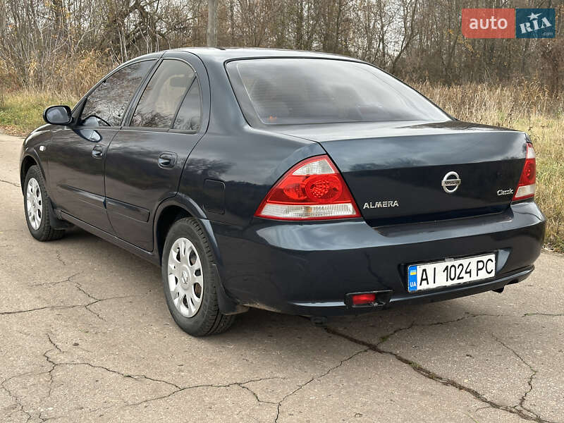 Седан Nissan Almera 2006 в Мене