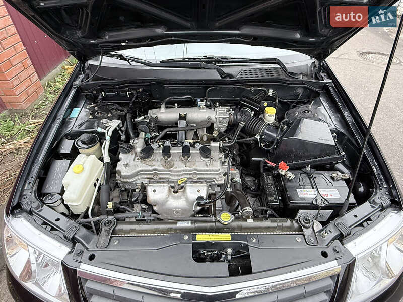 Седан Nissan Almera 2010 в Киеве