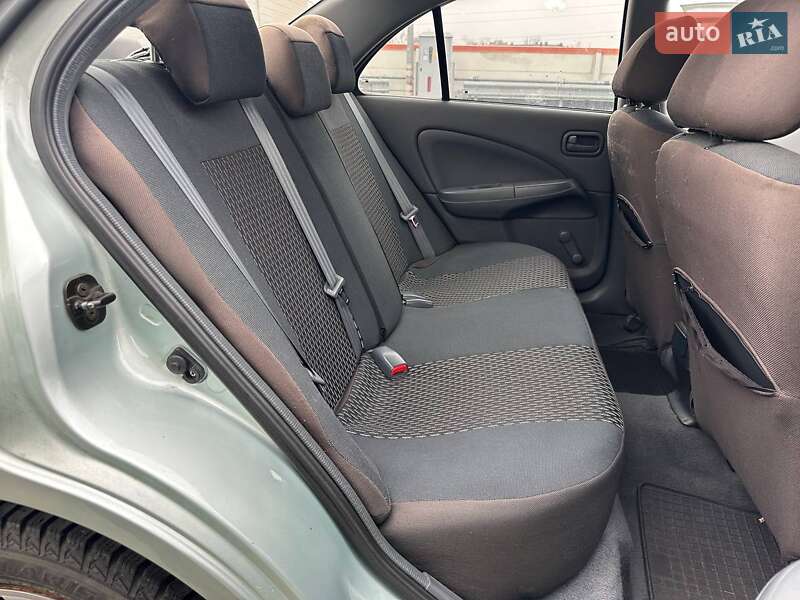 Седан Nissan Almera 2006 в Киеве фото 11 Седан Nissan Almera 2006 в Киеве