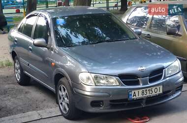 Седан Nissan Almera 2001 в Києві