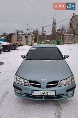 Седан Nissan Almera 2002 в Черноморске