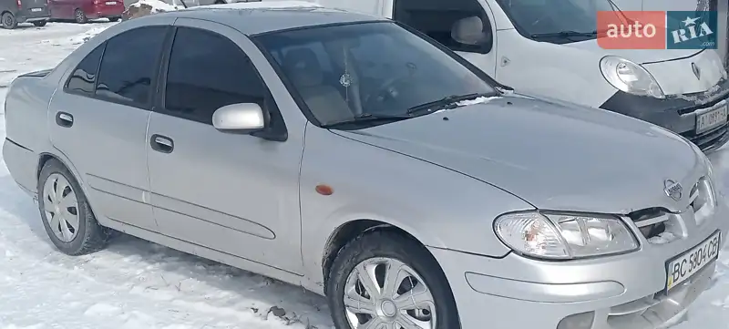 Nissan Almera