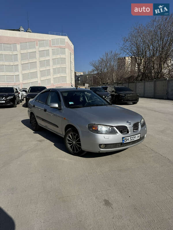 Nissan Almera 2002 Nissan Almera 2002