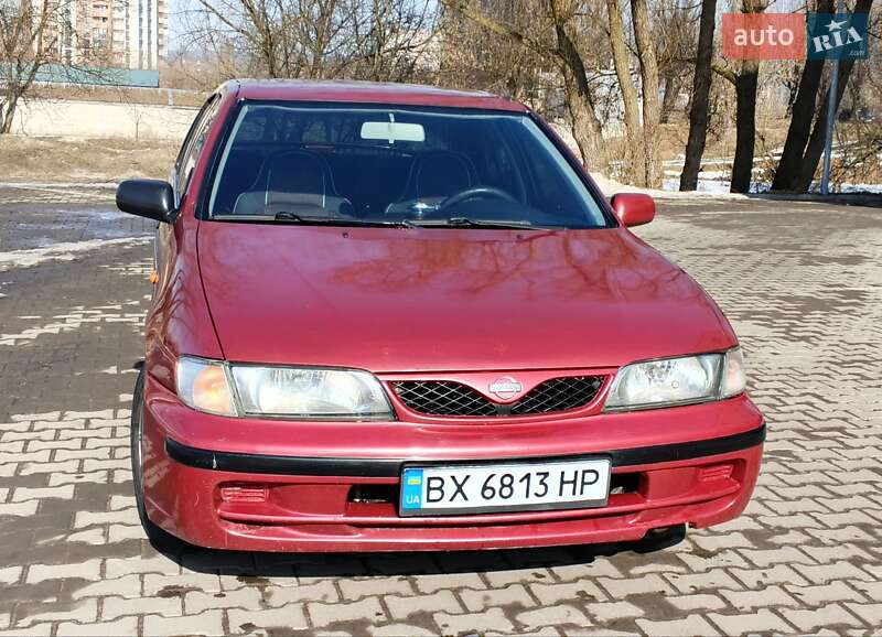 Nissan Almera 1998