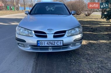 Хетчбек Nissan Almera 2000 в Лубнах