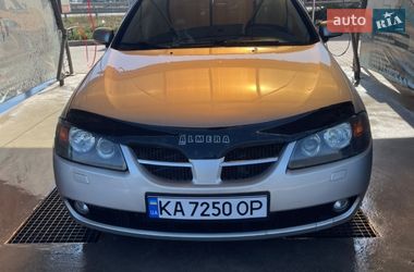 Седан Nissan Almera 2005 в Ужгороде