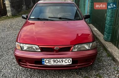 Хэтчбек Nissan Almera 1999 в Сколе