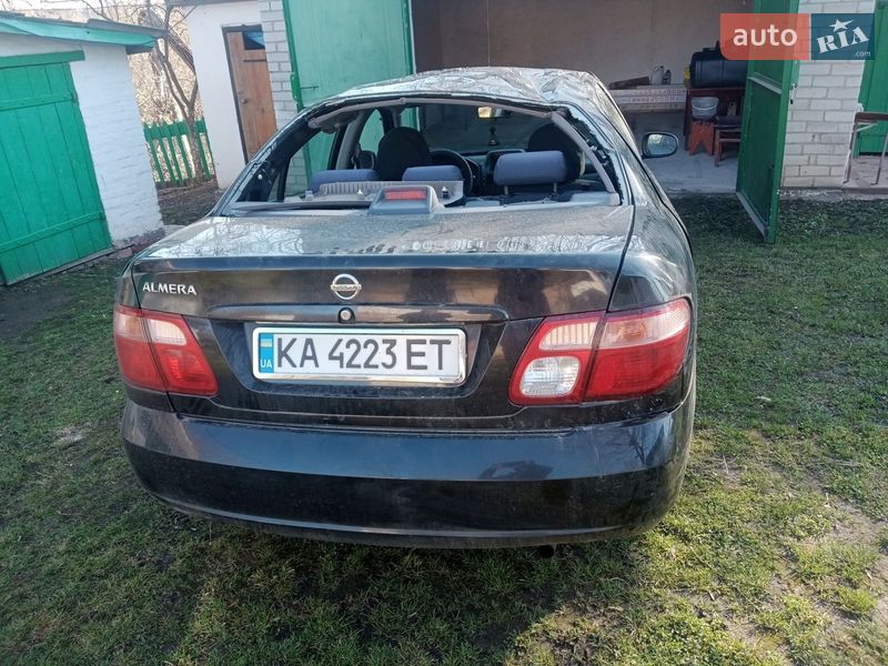 Nissan Almera 2005