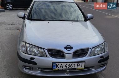 Седан Nissan Almera 2002 в Киеве