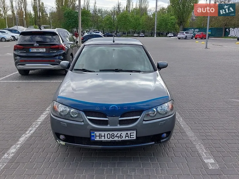 Nissan Almera