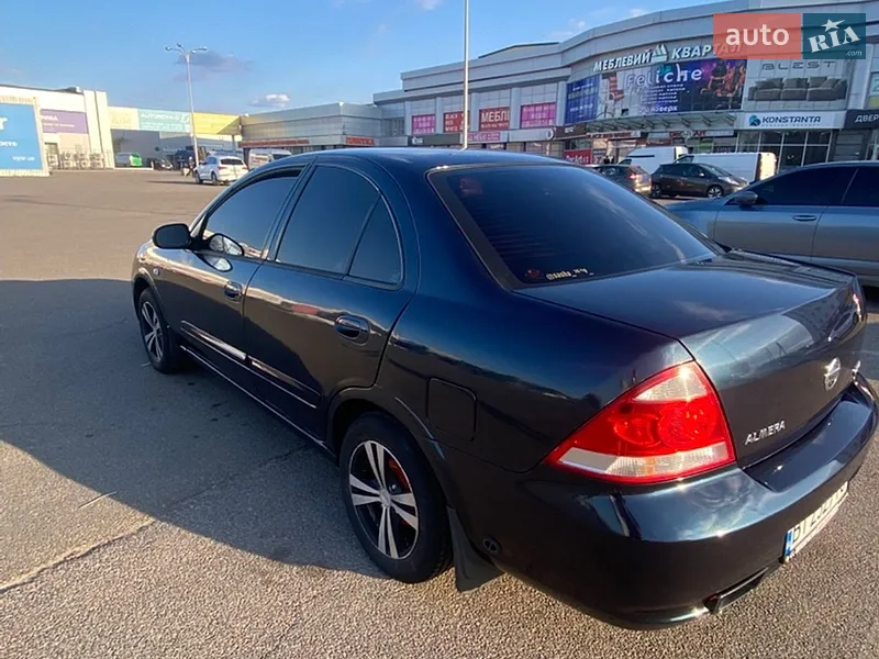 Nissan Almera 2006