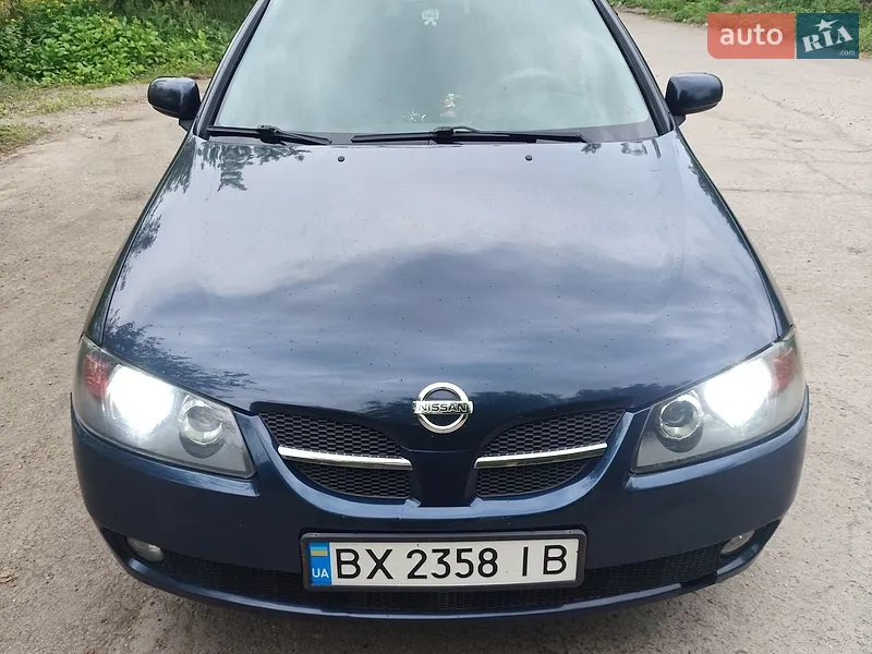 Nissan Almera