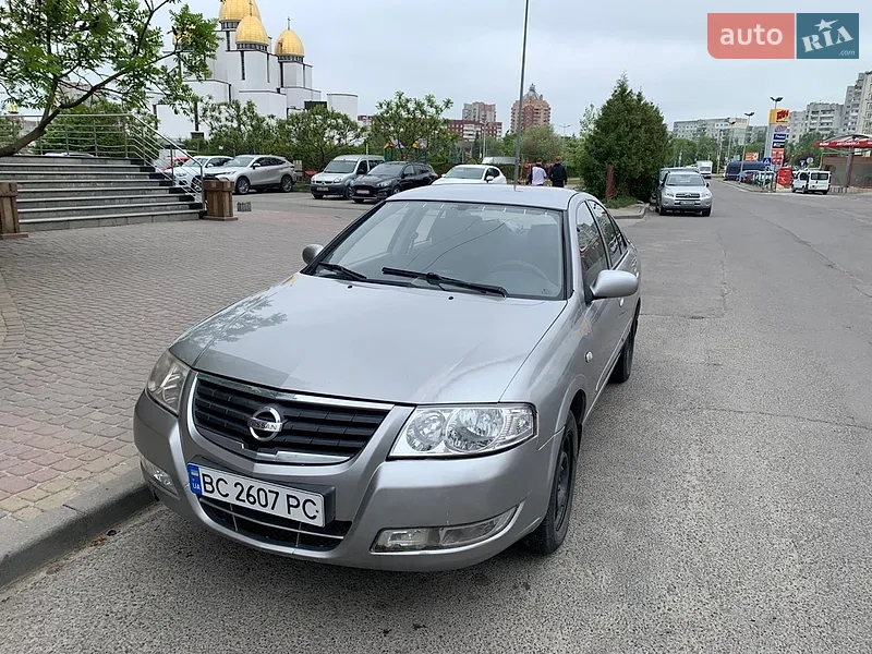 Nissan Almera