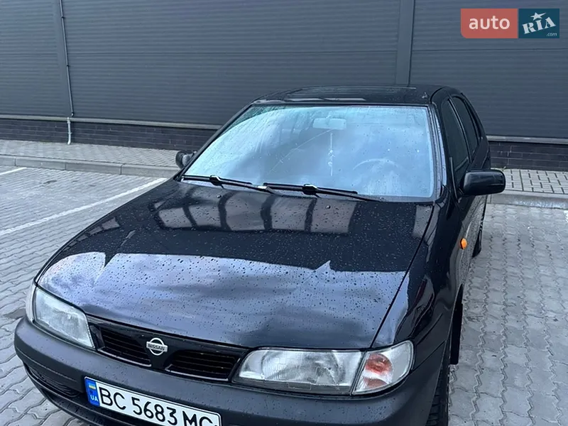 Nissan Almera 1996