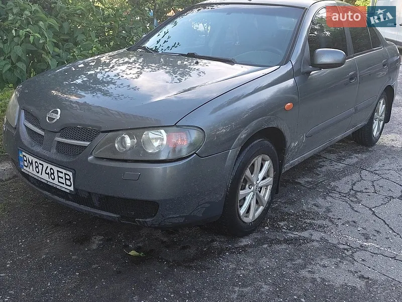 Nissan Almera 2004