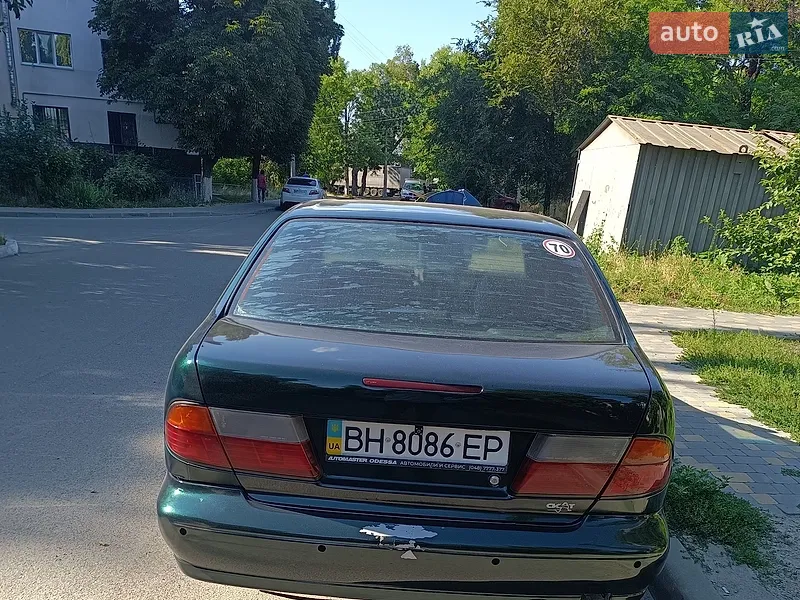 Nissan Almera