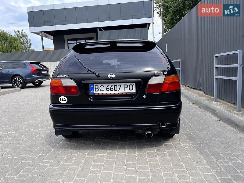 Nissan Almera