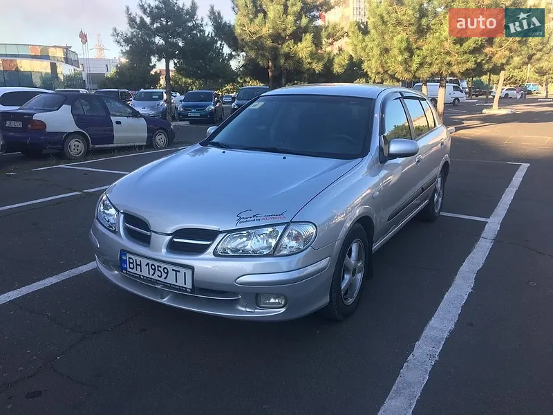 Nissan Almera