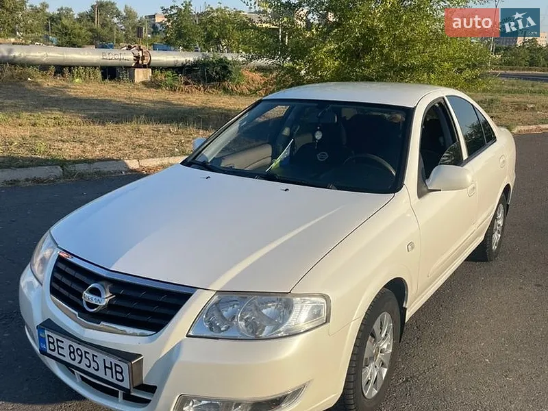 Nissan Almera