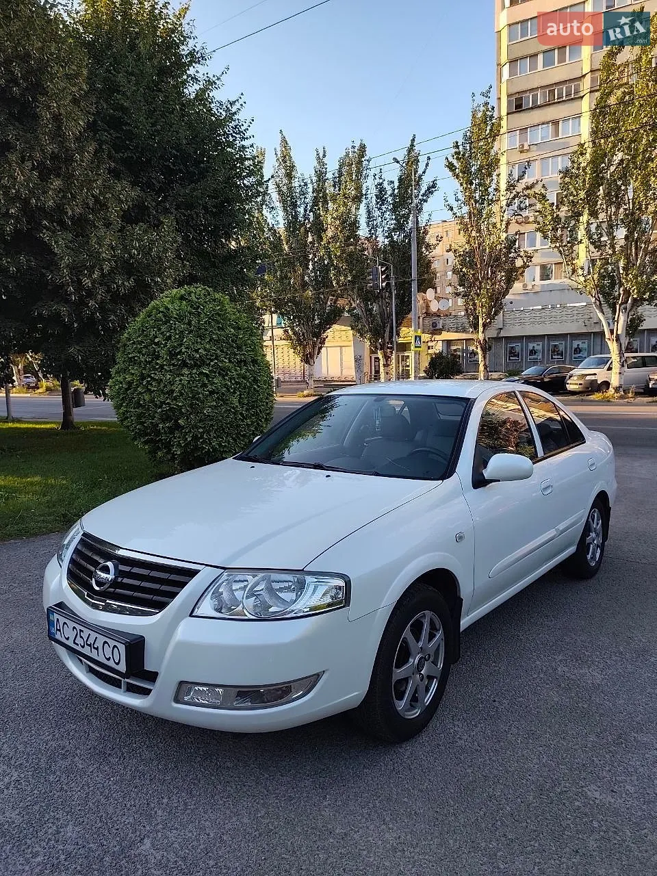 2012 Nissan Almera - мініатюра 4