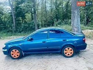 Nissan Almera