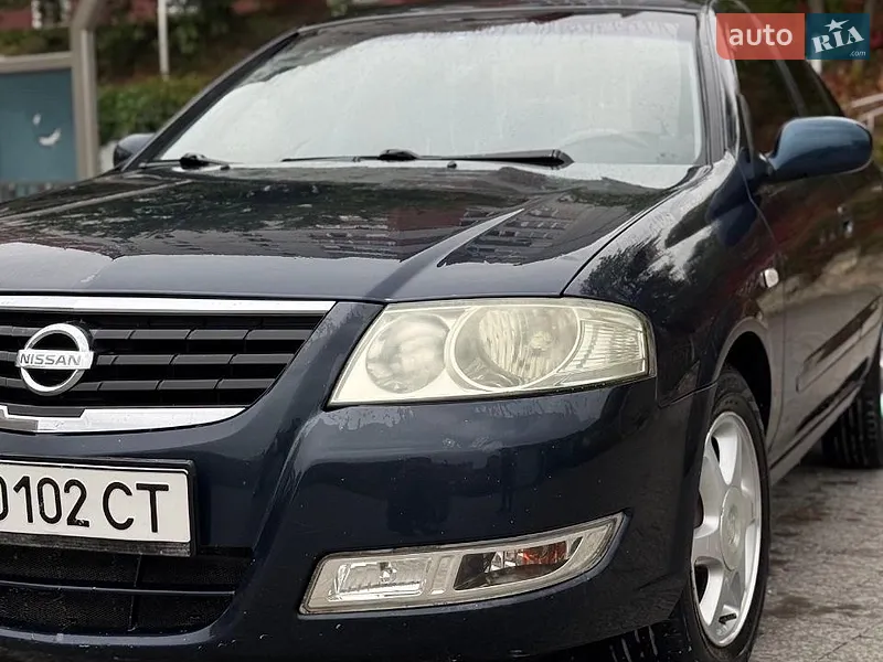 Nissan Almera
