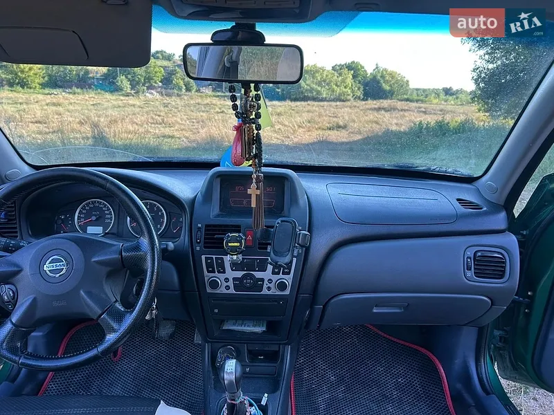 Nissan Almera