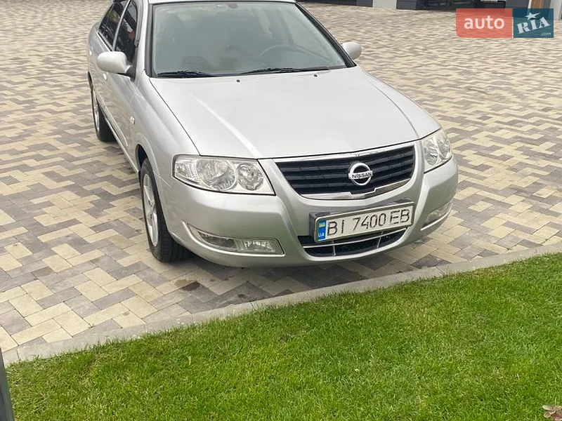 Nissan Almera