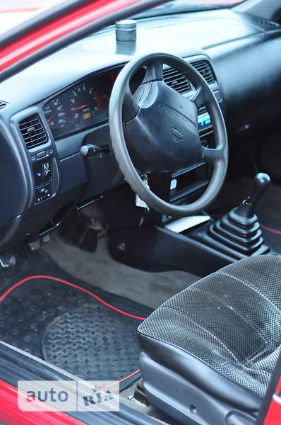 Хэтчбек Nissan Almera 1996 в Одессе фото 12 Хэтчбек Nissan Almera 1996 в Одессе