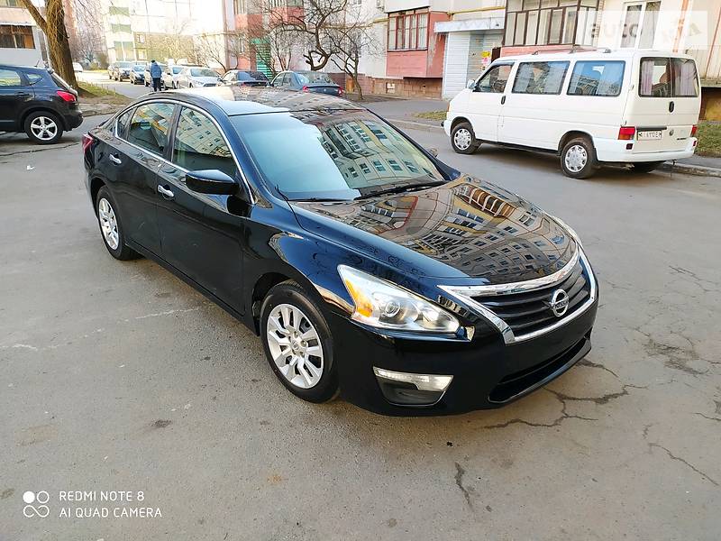 Седан Nissan Altima 2013 в 