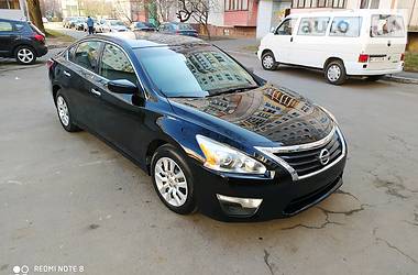 Седан Nissan Altima 2013 в 