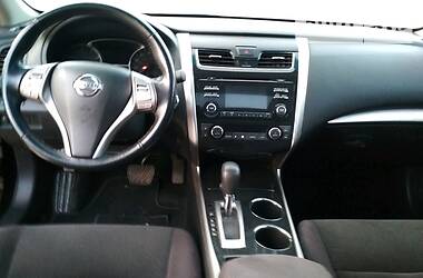 Седан Nissan Altima 2012 в Умани