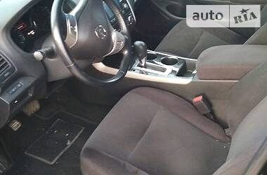 Седан Nissan Altima 2012 в Умани