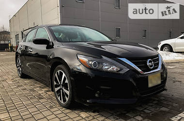 Nissan Altima 2018