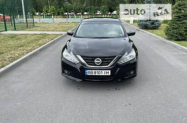 Седан Nissan Altima 2018 в Виннице