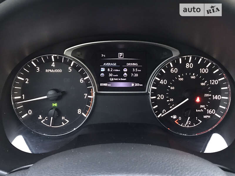 Седан Nissan Altima 2017 в Виннице